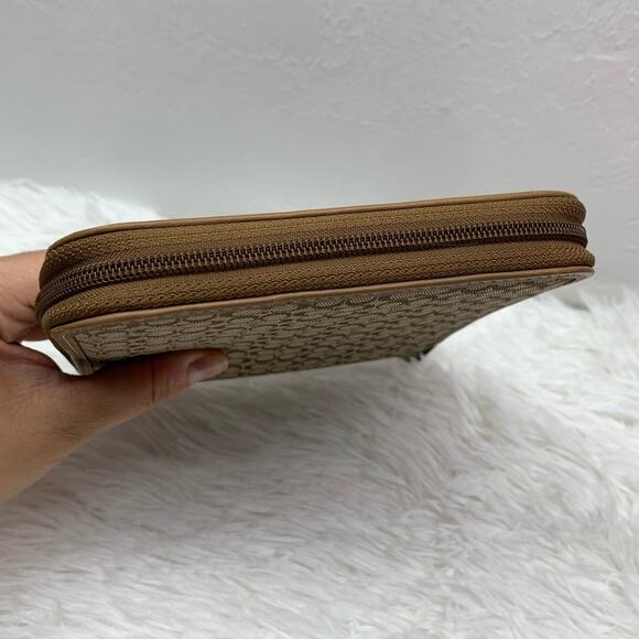 Vintage COACH Brown Signature Canvas CD Case - Picture 4 of 12